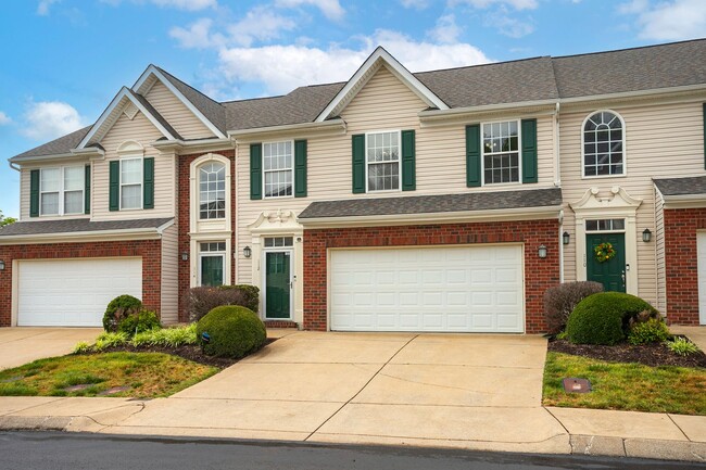 Building Photo - 7277 Charlotte Pike