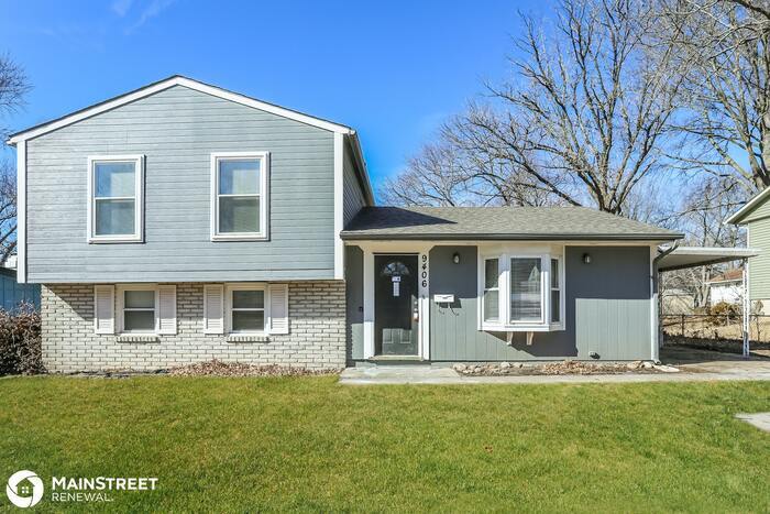 Primary Photo - 9406 McKinely St, Kansas City, MO 64138