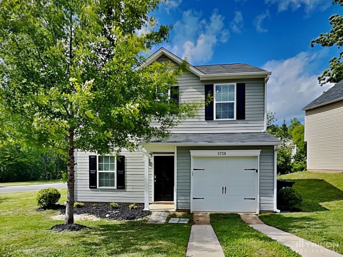 5728 Abenaki Drive Charlotte NC House for Rent in Charlotte, NC