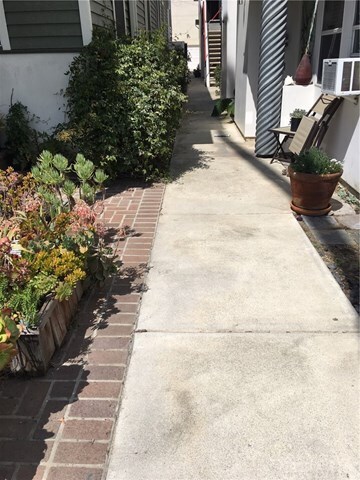 Primary Photo - 123 8th St