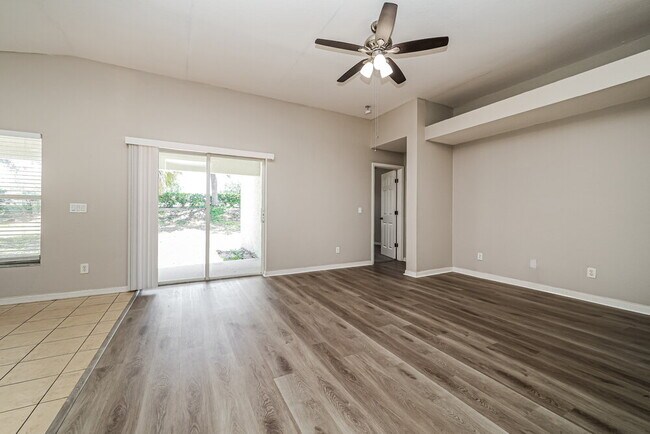 Foto del edificio - 11351 Coconut Island Dr