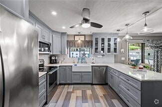 Building Photo - 4001 S Beneva Rd