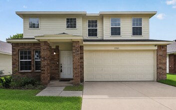 Building Photo - 7718 American Holly Ct