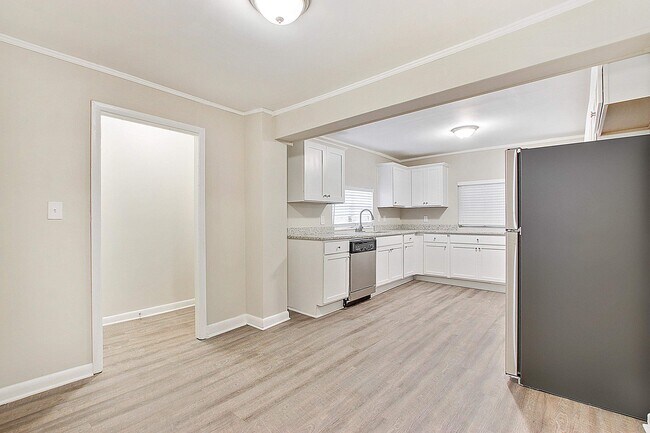 Foto del edificio - 2848 Baker Ridge Dr NW
