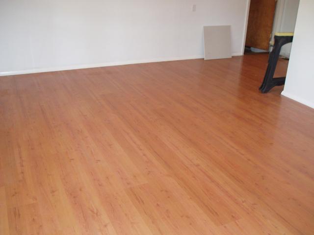 Building Photo - 1300 Broadmoor Dr