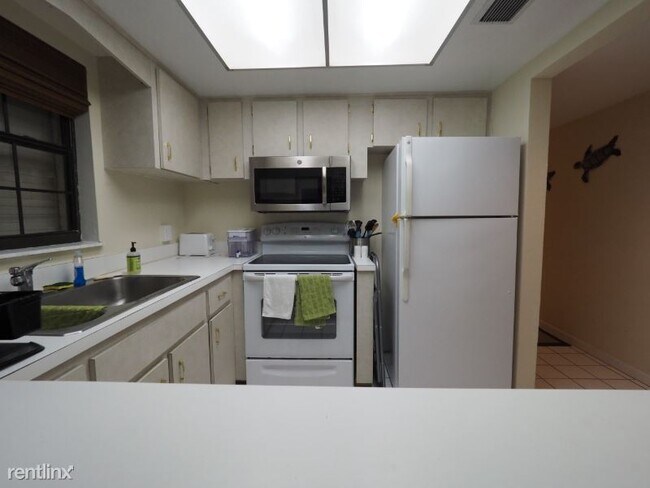 Foto del edificio - 383 N Atlantic Ave