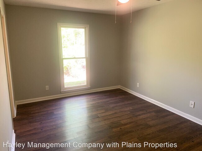 Building Photo - 2 br, 2 bath House - 560 Pride Avenue