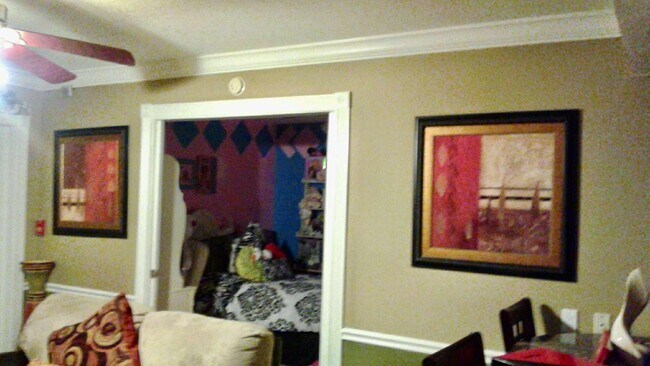 Foto del edificio - 600 Executive Center Dr