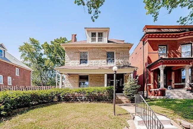 Foto del edificio - 5441 Enright Ave