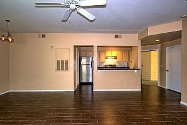 Foto del edificio - 2/2 2nd floor in Sabal Pointe Longwood Gat...
