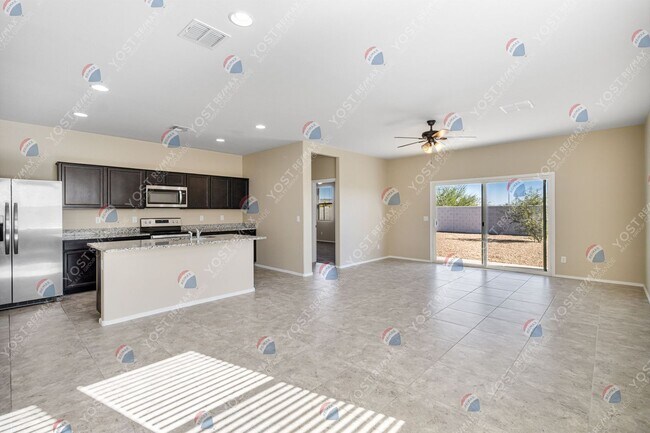 Foto del edificio - 1057 W Avalon Canyon Dr
