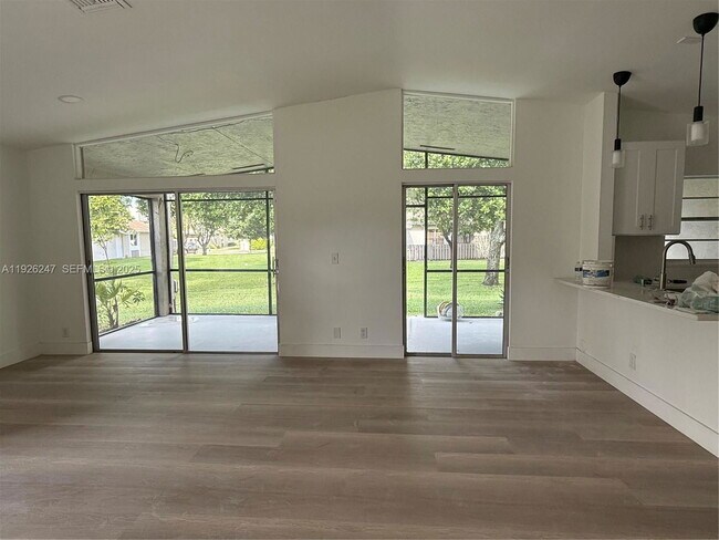 Photo - Woodgate Court, Sunrise, FL 33326 - 3 BR 2 BA villa House