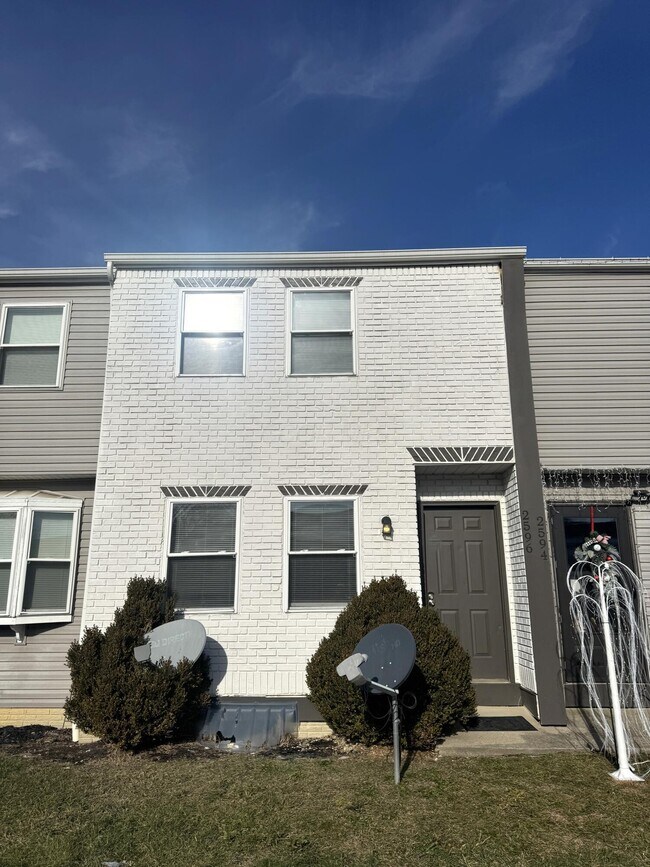 Foto del edificio - 2596 Sawbury Blvd