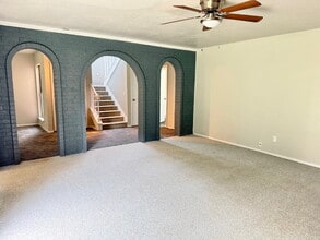 Building Photo - 11808 Biggs Cir