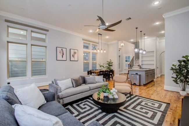 Foto del edificio - 5620 Petty St