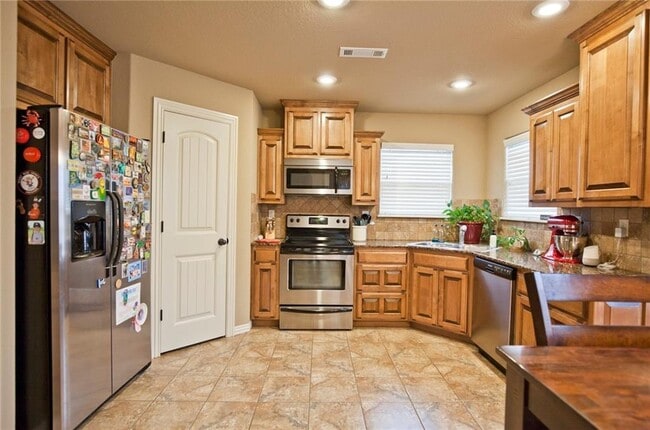 Foto del edificio - 1804 SW Sequoia St