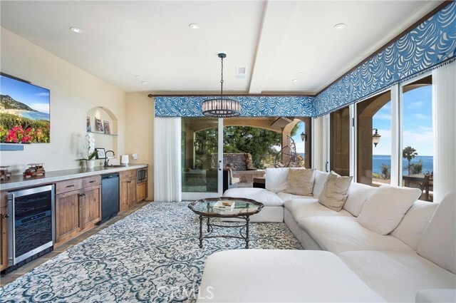 Building Photo - 840 Canyon View Dr