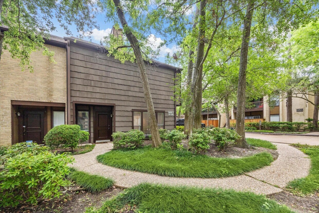 Foto principal - 11711 Memorial Dr