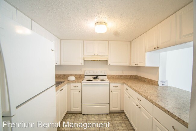 Building Photo - 2 br, 1.5 bath House - 3770 Aristotle Ave