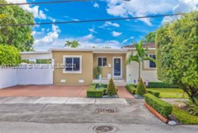 Foto del edificio - 301 SW 50th Ave