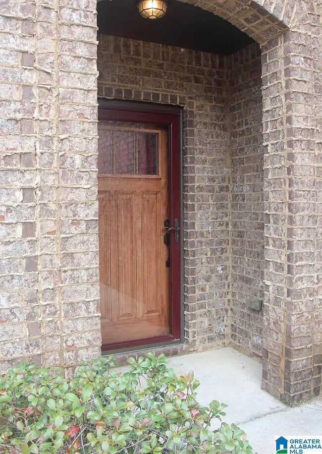 Building Photo - 1059 Kerry Dr