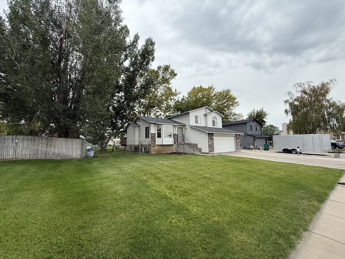 Primary Photo - 3437 W 4975 S