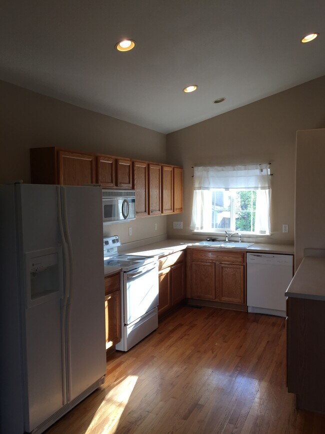 Foto del edificio - 9765 Gatesbury Circle