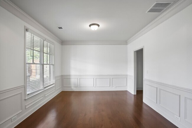 Foto del edificio - 2875 Dowell Farm Trce