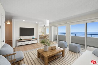 Building Photo - 18004 Coastline Dr