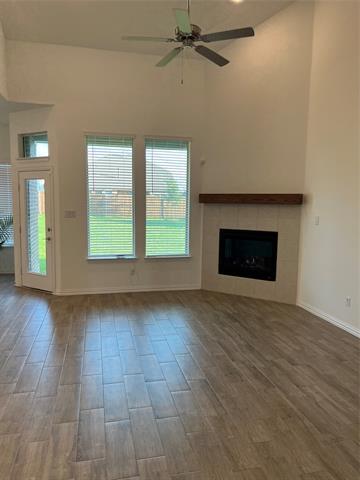 Building Photo - 10331 Bloom Dr