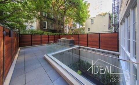 Foto del edificio - 336 E 9th St