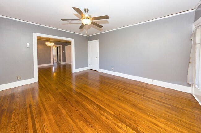 Foto del edificio - Charming 1920's Mediterranean