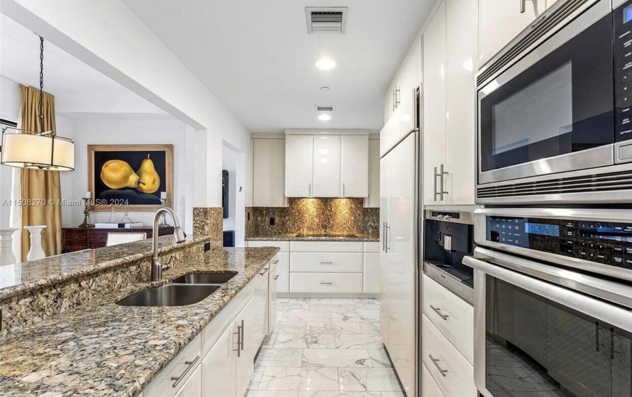 Foto del edificio - 200 E Palmetto Park Rd