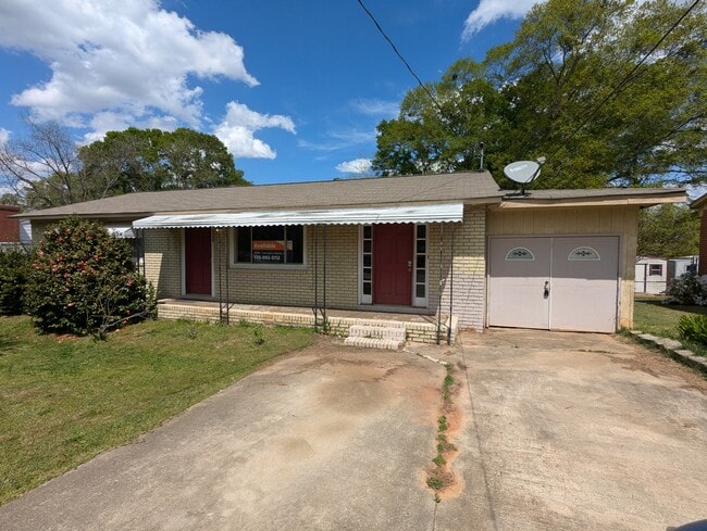 Building Photo - 155 Cone Dr