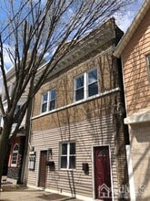 Building Photo - 523 State St