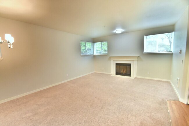 Foto del edificio - 2bd/2ba Bothell Condo