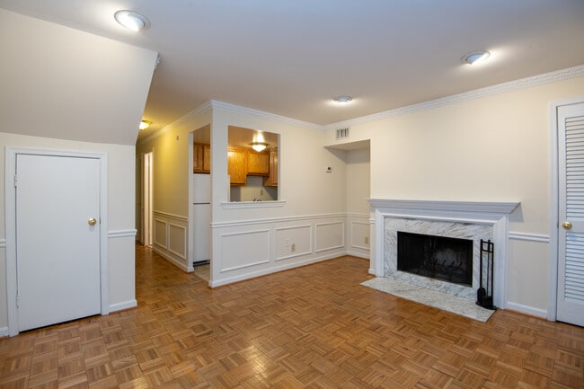 Building Photo - 1778 Lanier Pl NW