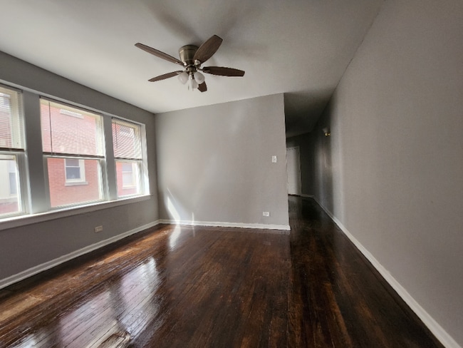 Building Photo - 5903 W Huron St