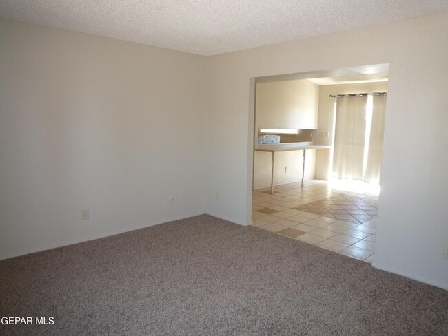 Foto del edificio - 11128 Wharf Cove Dr