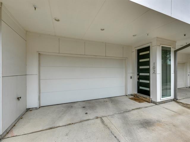 Foto del edificio - 5711 Bryan Pkwy