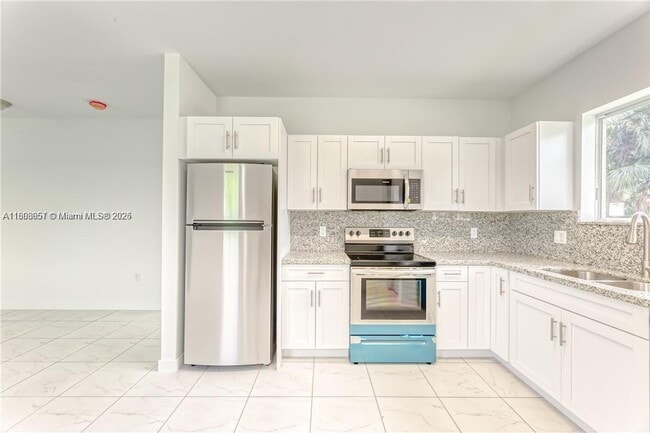 Foto del edificio - 14750-14885 NE 7th Ave