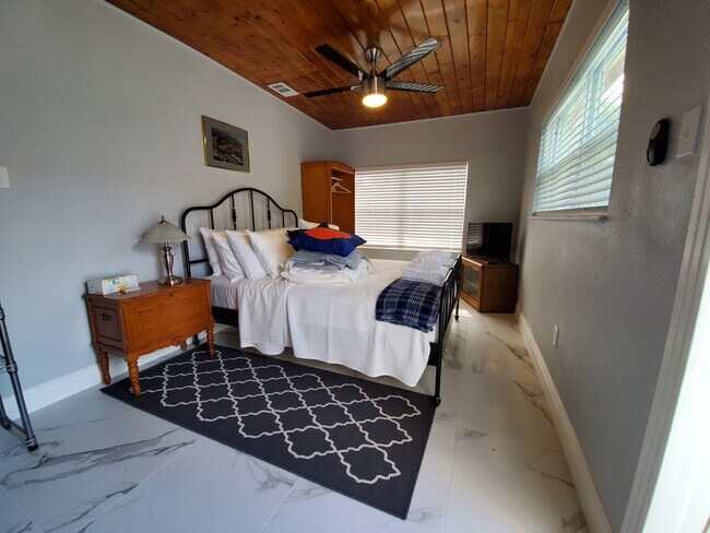 Foto del edificio - 4119 W Nassau St