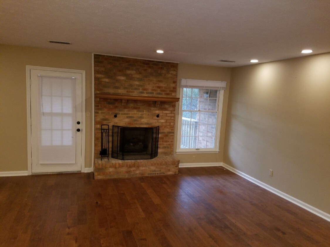 1167 Turkey Foot Rd, Lexington, KY 40502 Condo for Rent in Lexington, KY