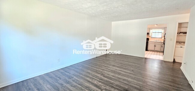Foto del edificio - 1690 Nutmeg St
