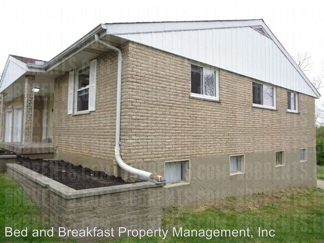 Building Photo - 3 br, 2 bath House - 3362 Rodeo Court,