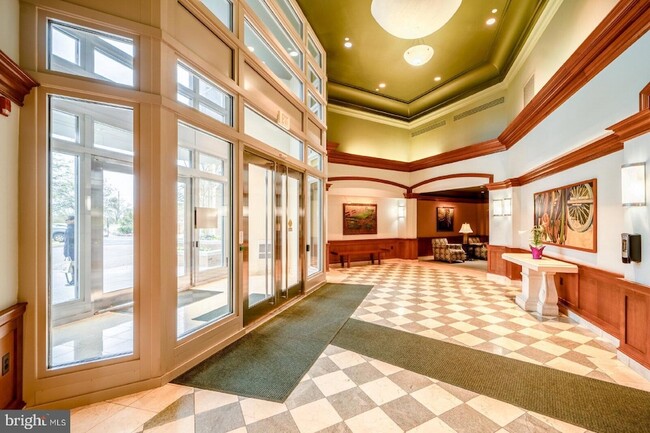 Building Photo - 11800 Sunset Hills Rd