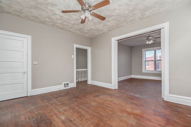 Building Photo - 4260 Castleman Ave