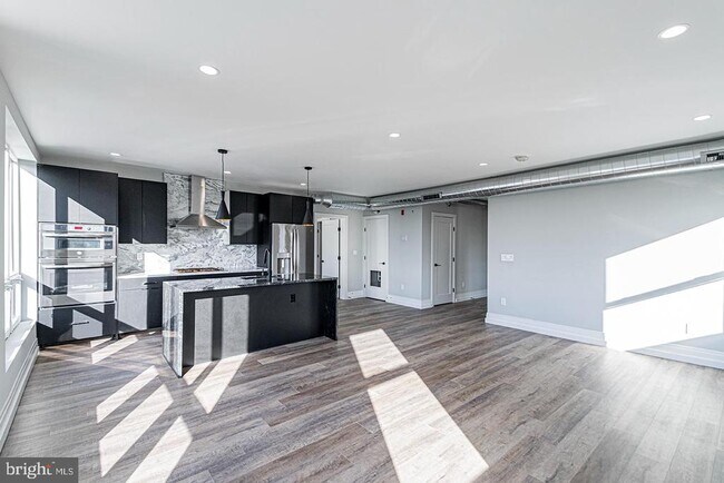 Foto del edificio - 526 Brown St