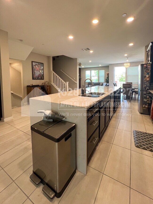 Foto del edificio - 31 Tidal Wy