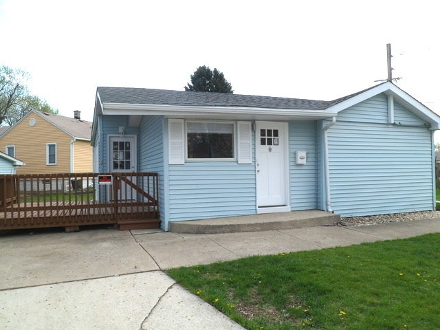Primary Photo - 10503 Princess Ave